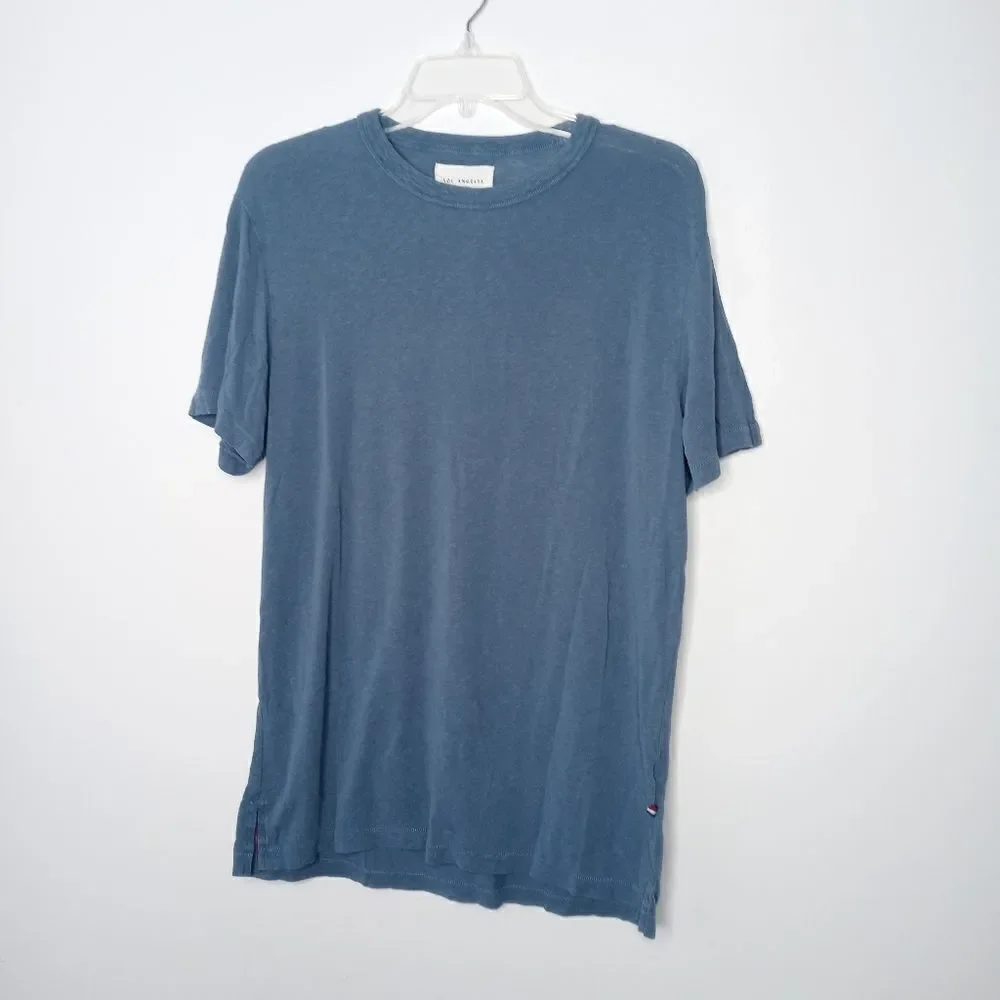 Sol Angeles navy tee size medium